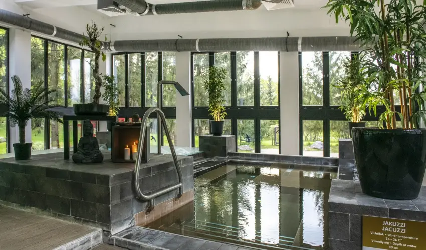 Oxig�n Family Hotel Noszvaj - Okt�ber 23. - teljes el�refizet�ssel (min. 2 �j)