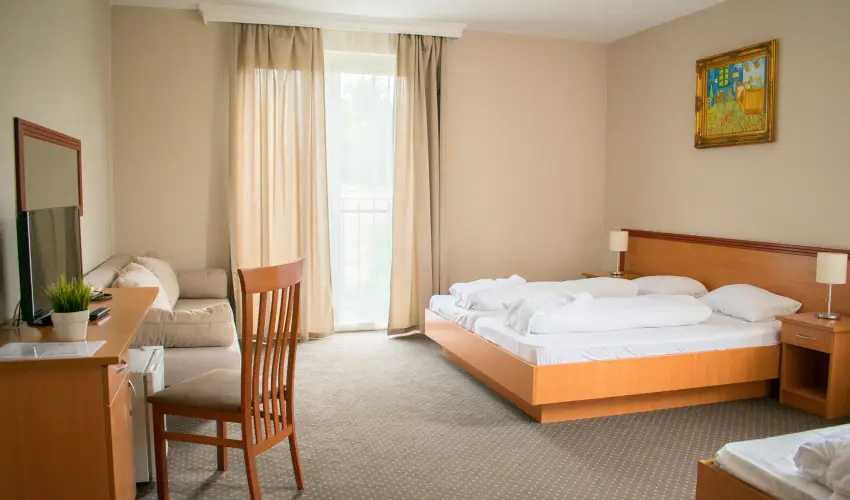 P4W Hotel Residence Szombathely Szombathely - Oktber 23. 