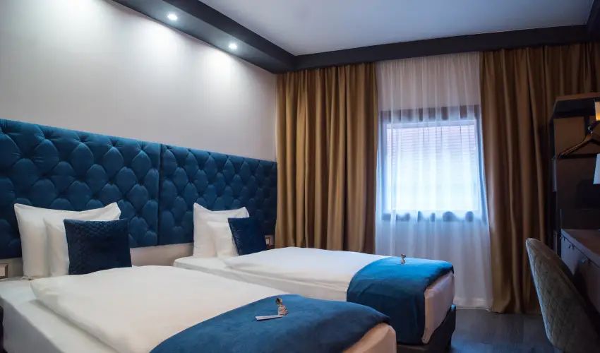 Palatinus Hotel Sopron - Oktber 23. (min. 2 j)