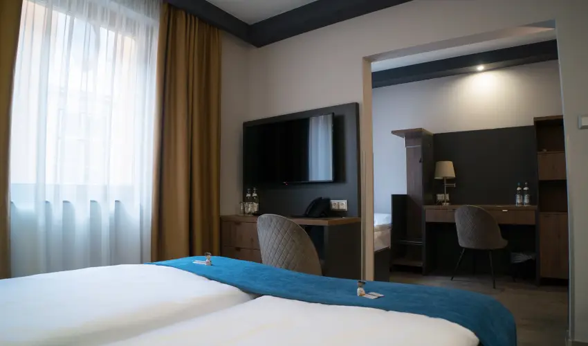 Palatinus Hotel Sopron - Oktber 23. (min. 2 j)