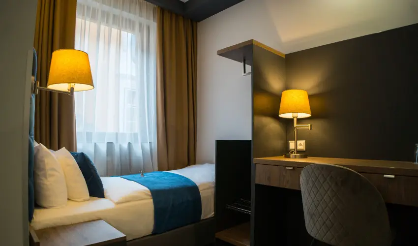 Palatinus Hotel Sopron - Oktber 23. (min. 2 j)