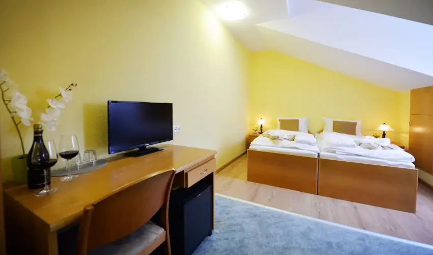 Panorma Hotel Noszvaj Noszvaj - Oktber 23. 