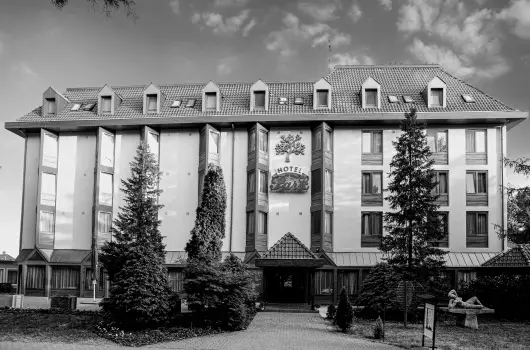 Park Hotel Gyula - Okt�ber 23. (min. 3 �j)