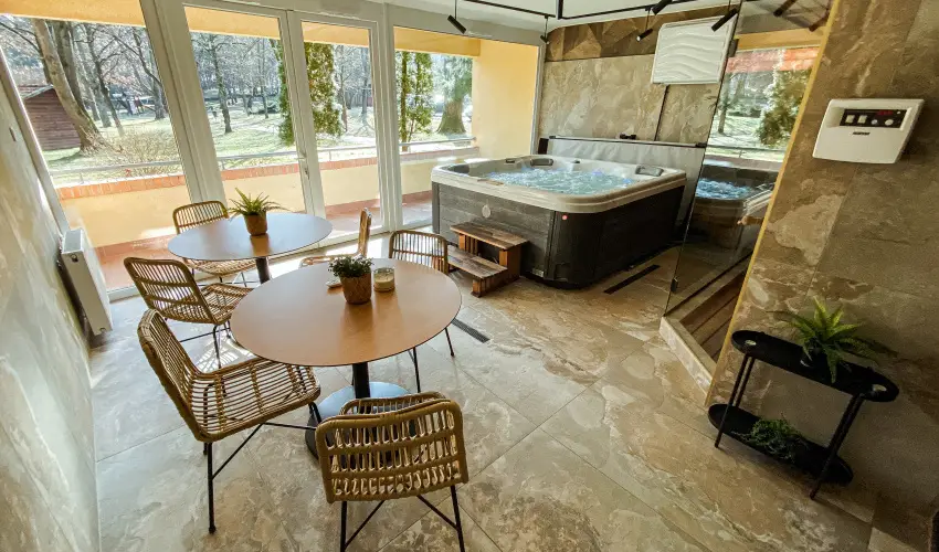 Park Hotel Sst Nyregyhza - Oktber 23. - teljes elrefizetssel