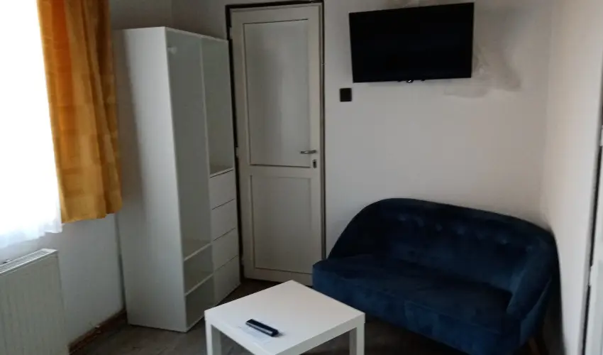 Parti S�t�ny Vend�gh�z Balatonkenese - Okt�ber 23.