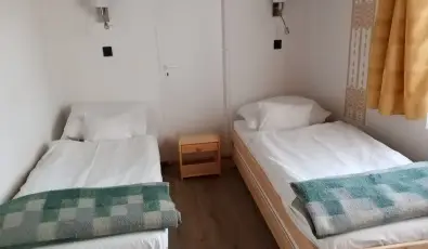 Parti S�t�ny Vend�gh�z Balatonkenese