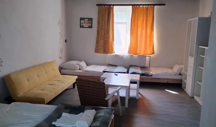 Parti S�t�ny Vend�gh�z Balatonkenese - Okt�ber 23.