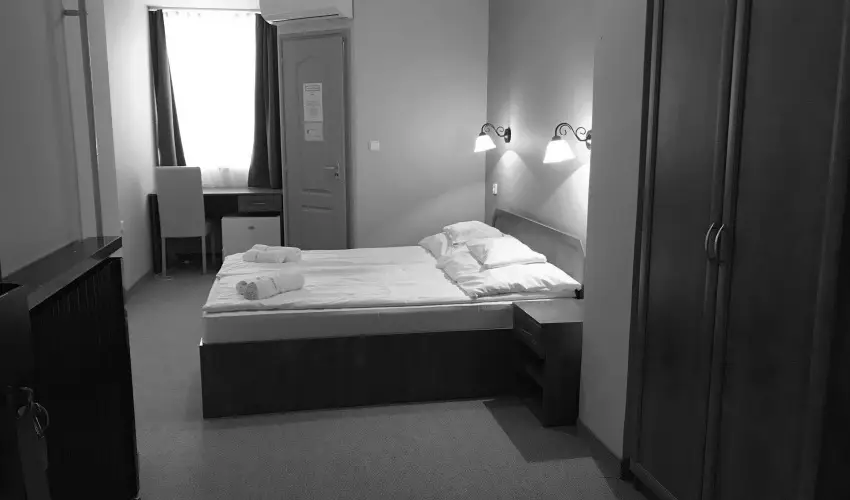 Pelso Panzi� Balatonm�riaf�rd� - Okt�ber 23. (min. 3 �j)