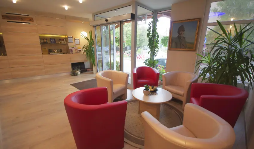 Hotel Vad�szk�rt Sz�kesfeh�rv�r - Okt�ber 23.