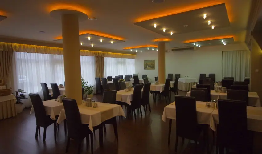 Hotel Vad�szk�rt Sz�kesfeh�rv�r - Okt�ber 23.
