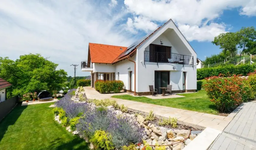 Pilger Vendghz Tihany - Oktber 23. (min. 3 j)