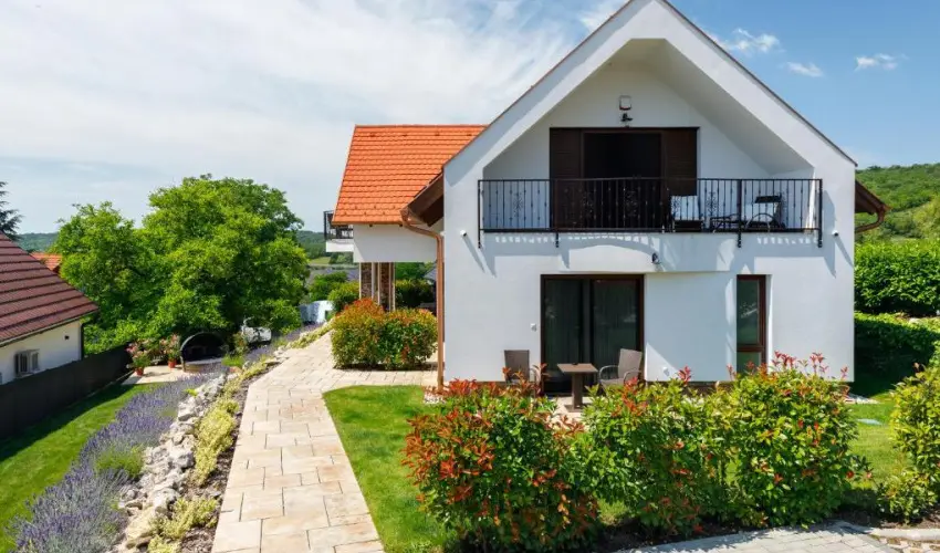 Pilger Vendghz Tihany - Oktber 23. (min. 3 j)