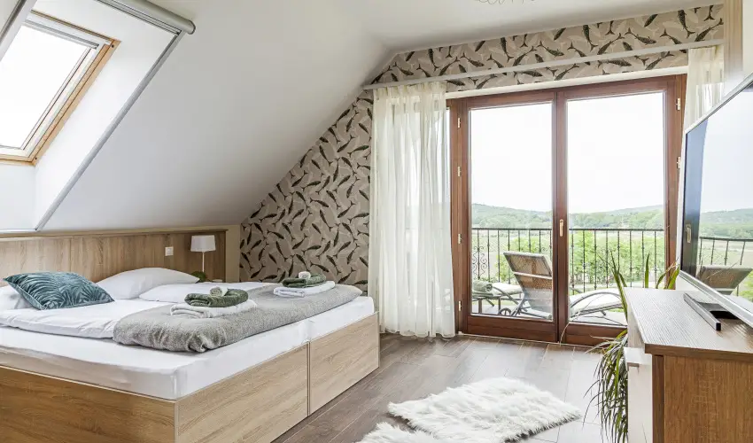 Pilger Vendghz Tihany - Oktber 23. (min. 3 j)