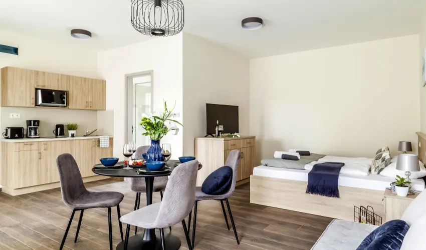 Pilger Vendghz Tihany - Oktber 23. (min. 3 j)