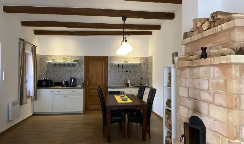 Pilis Lelke Vendghz Pilisszentllek - Oktber 23. (min. 2 j)