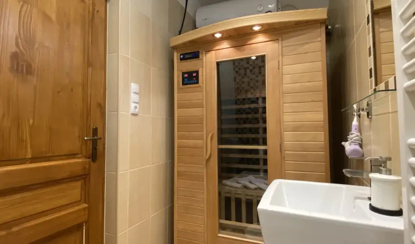 Pilis Lelke Vendghz Pilisszentllek - Oktber 23. (min. 2 j)