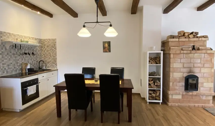 Pilis Lelke Vendghz Pilisszentllek - Oktber 23. (min. 2 j)