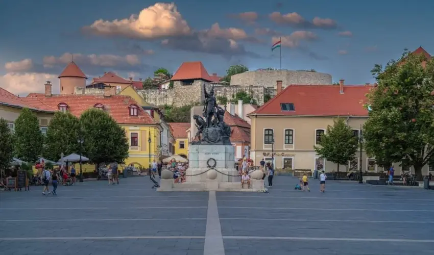 Pitypang Apartman Eger - Oktber 23. (min. 2 j)