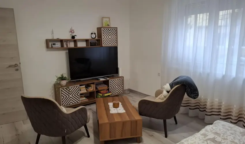 Pitypang Apartman Eger - Oktber 23. (min. 2 j)