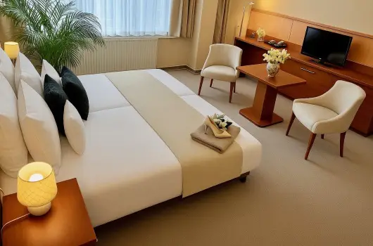 Plza Hotel Gyula - Oktber 23.