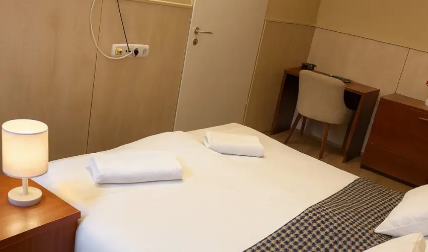 Pl�za Hotel Gyula Gyula - Okt�ber 23. (min. 2 �j)