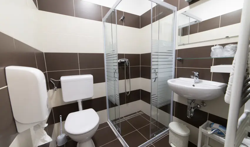 Port Étterem & Panzió Balatonmáriafürdő - Október 23. (min. 3 éj)