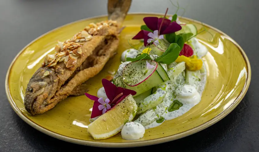 Port Étterem & Panzió Balatonmáriafürdő - Október 23. (min. 3 éj)