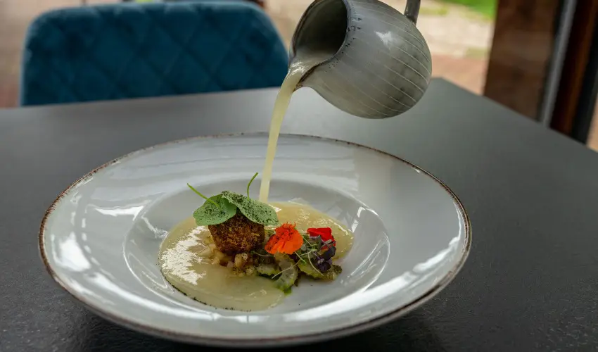 Port Étterem & Panzió Balatonmáriafürdő - Október 23. (min. 3 éj)