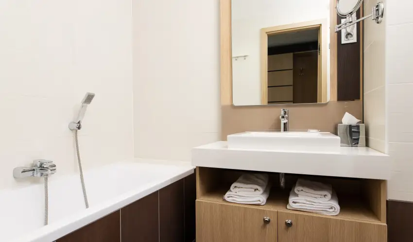 Portobello Wellness & Yacht Hotel Esztergom Esztergom - Oktber 23. (min. 2 j)