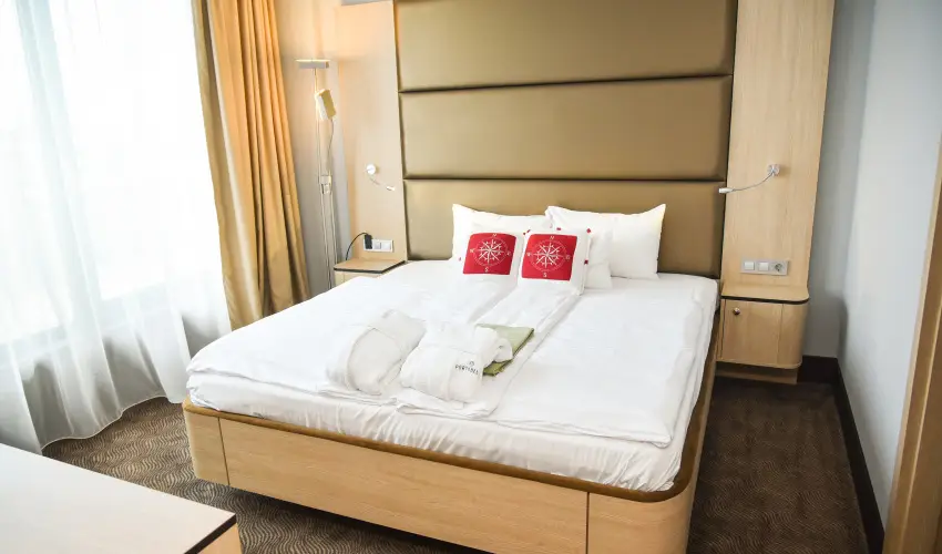 Portobello Wellness & Yacht Hotel Esztergom Esztergom - Oktber 23. (min. 2 j)