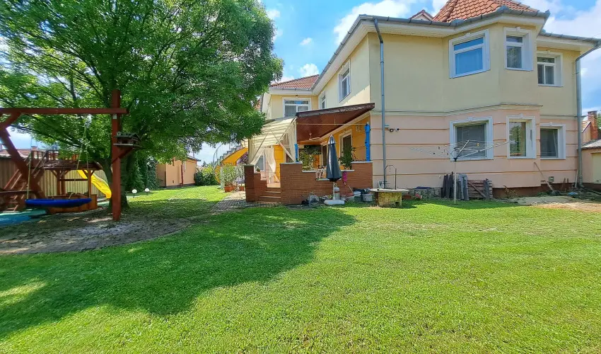 Prima Villa 2 Hajdszoboszl - Oktber 23. (min. 2 j)