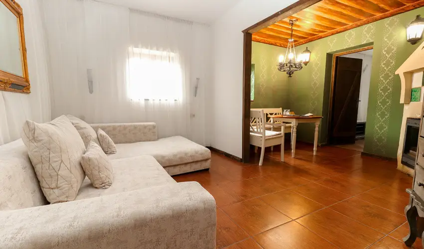 Puchner Kastélyszálló Bikal - Október 23.