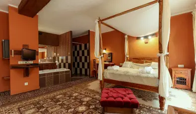 Puchner Kastlyszll Bikal