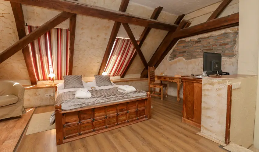 Puchner Kast�lysz�ll� Bikal - Okt�ber 23. (min. 2 �j)