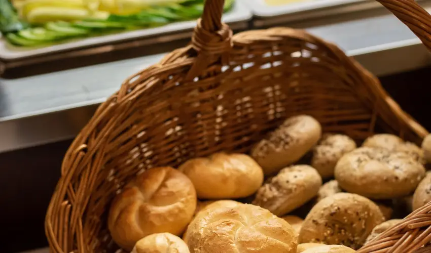 R31 Residence Srvr - Oktber 23. (min. 2 j)