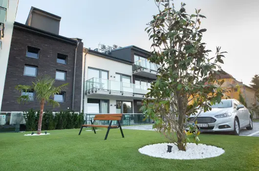 R31 Residence - Okt�ber 23. (min. 2 �j)