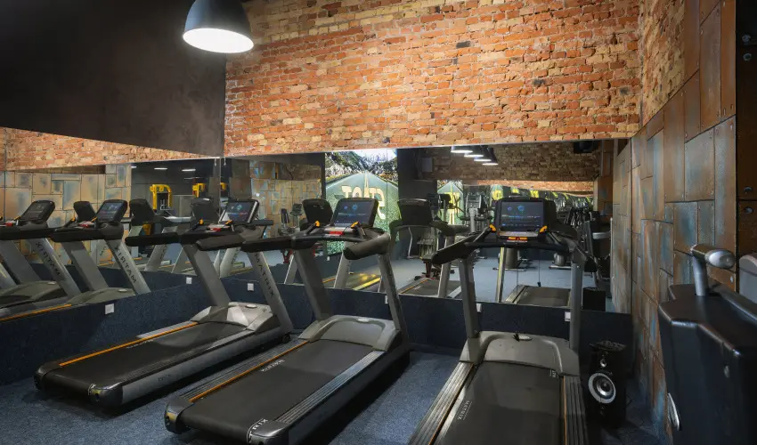 R73 Residences Pcs - Oktber 23. (min. 2 j)