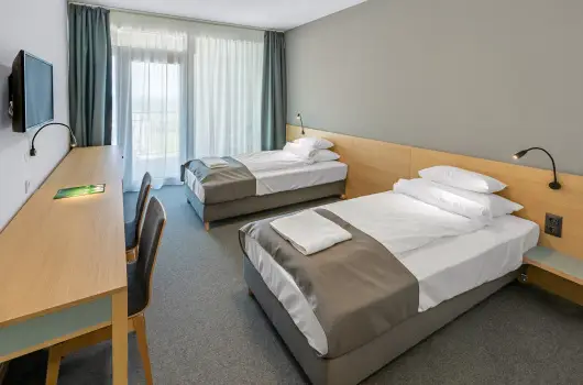 R�k�czi Hotel, T�bor �s Rendezv�nyk�zpont - Okt�ber 23.