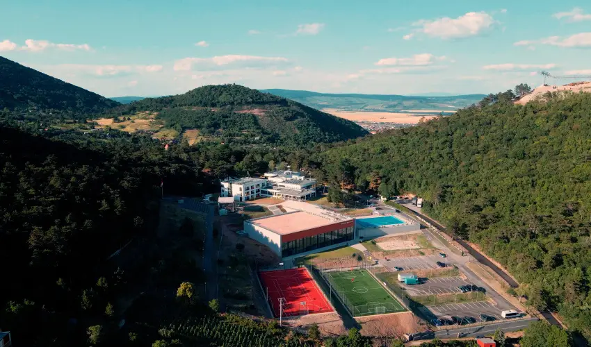 R�k�czi Hotel, T�bor �s Rendezv�nyk�zpont S�toralja�jhely - Okt�ber 23.