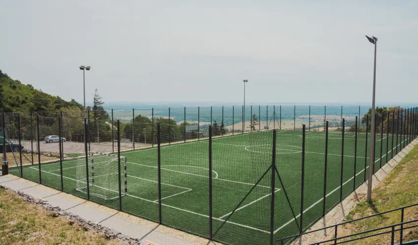 R�k�czi Hotel, T�bor �s Rendezv�nyk�zpont S�toralja�jhely - Okt�ber 23.