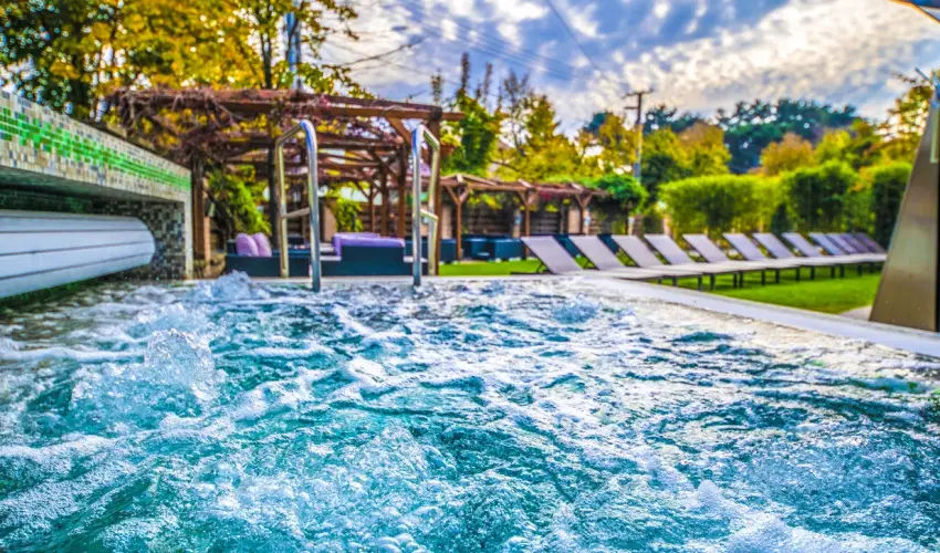 Residence Hotel Balaton Sifok - Oktber 23. - teljes elrefizetssel