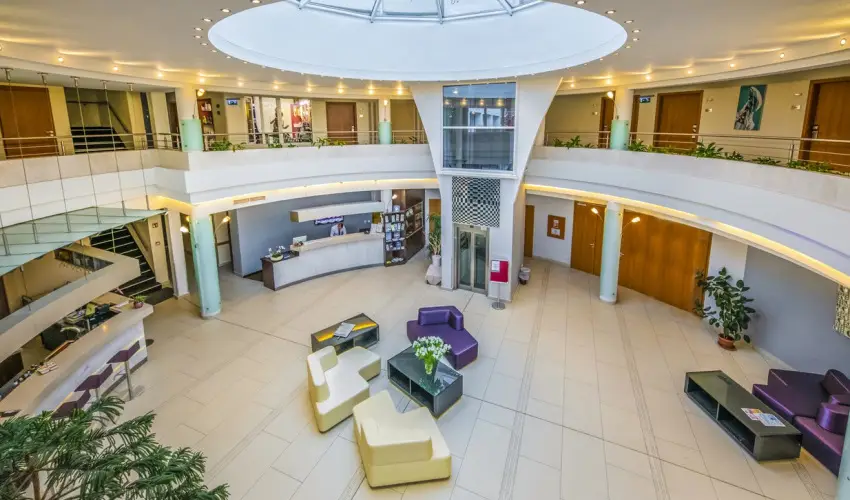 Residence Hotel Balaton Sifok - Oktber 23. - teljes elrefizetssel