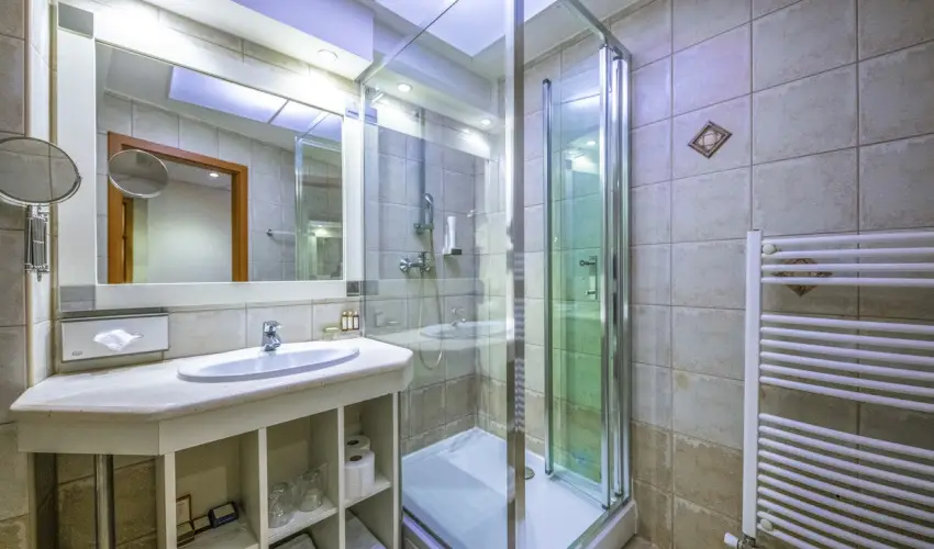 Residence Hotel Balaton Sifok - Oktber 23. - teljes elrefizetssel