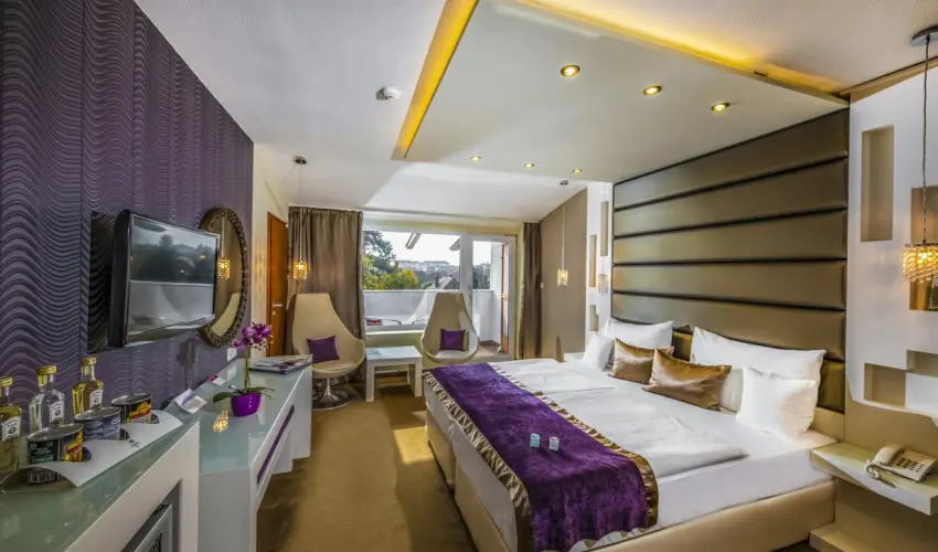 Residence Hotel Balaton Sifok - Oktber 23. - teljes elrefizetssel