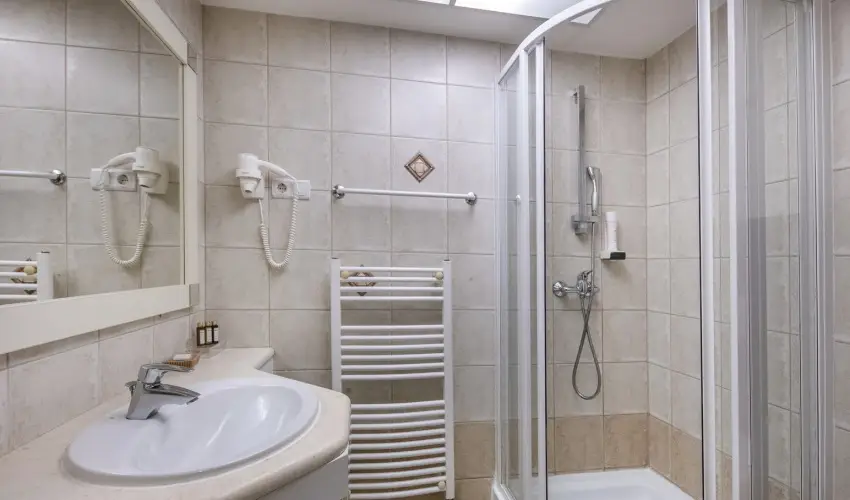 Residence Hotel Balaton Sifok - Oktber 23. - teljes elrefizetssel