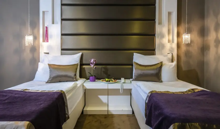 Residence Hotel Balaton Sifok - Oktber 23. - teljes elrefizetssel