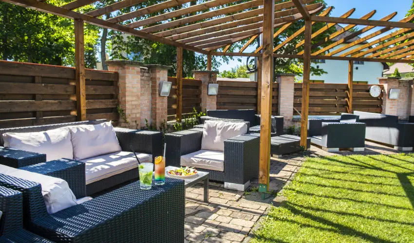 Residence Hotel Balaton Sifok - Oktber 23. - teljes elrefizetssel