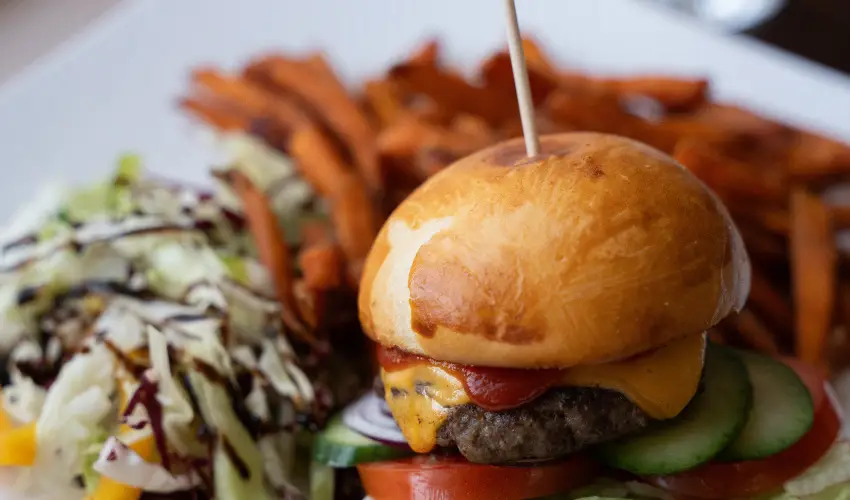 Residence Hotel Balaton Sifok - Oktber 23. - teljes elrefizetssel