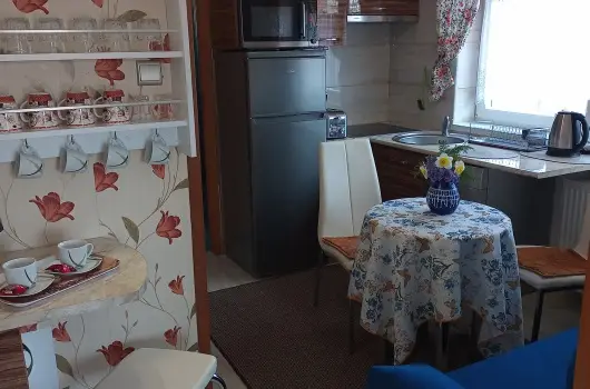 Riviera Apartman - Oktber 23. (min. 3 j)