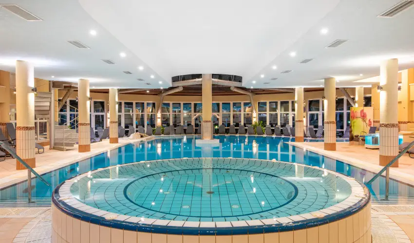 Lotus Therme Hotel & Spa Hvz - Oktber 23. (min. 3 j)